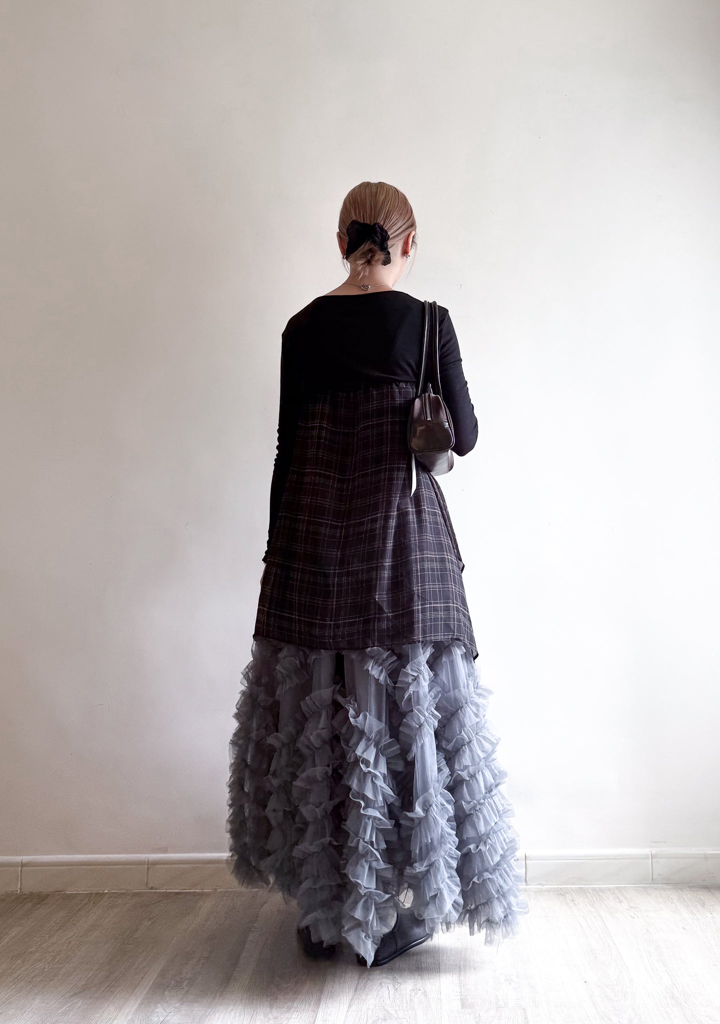 volume sheer cake skirt(black/grey) (現貨)