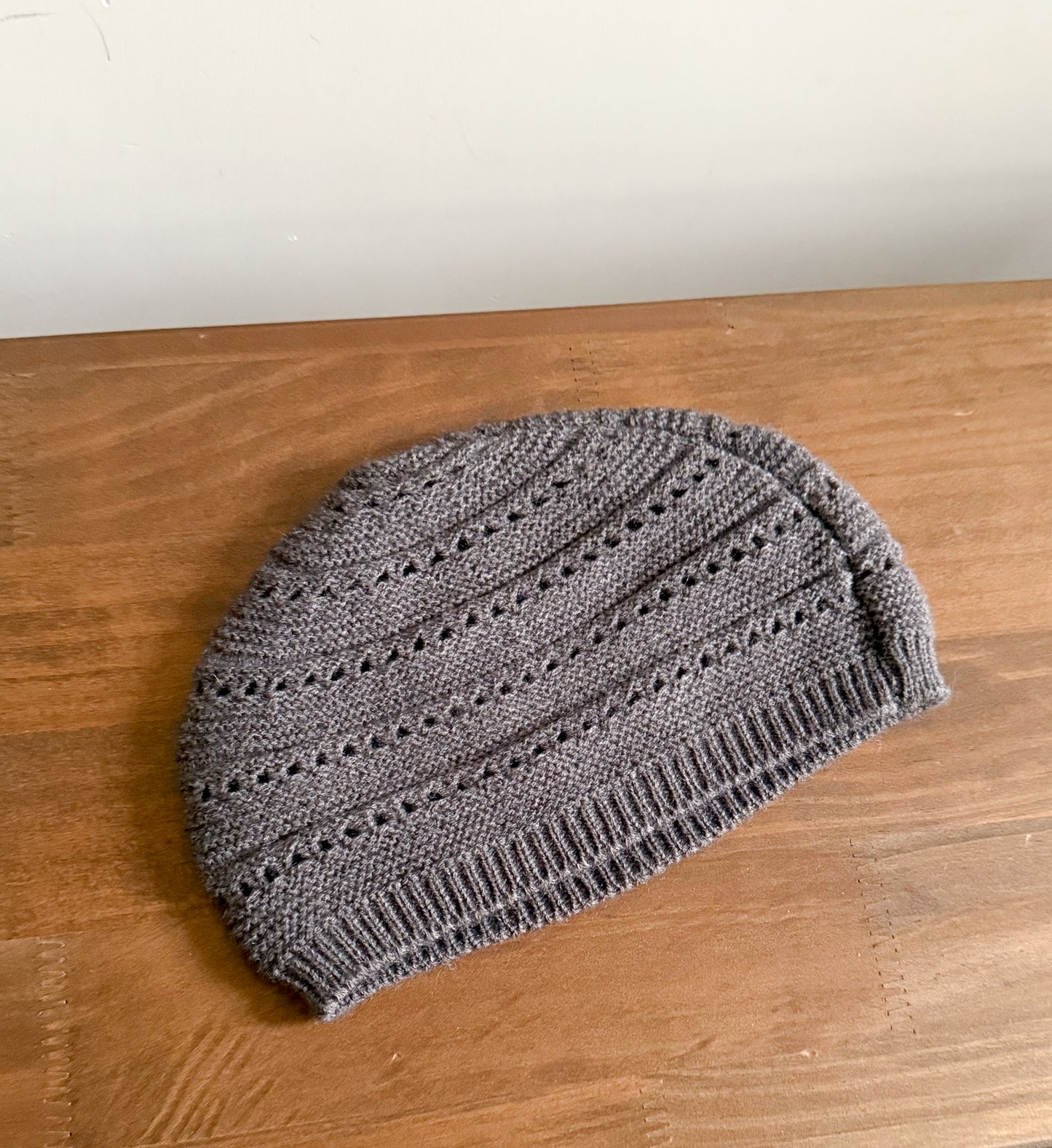 knit pullover with beanie (cream)