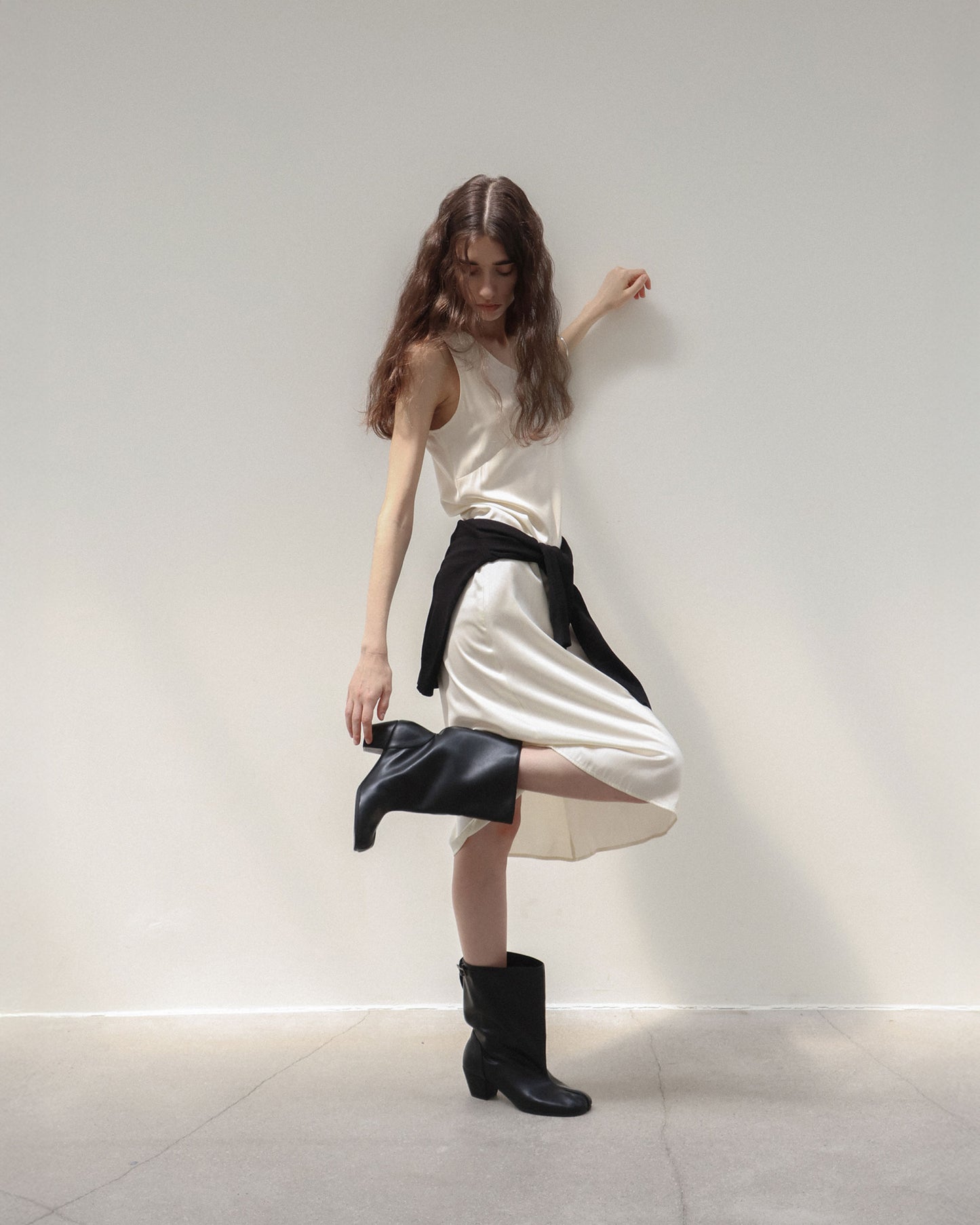 (韓國代購)PAES Wide Buckle Tabi Boots( Black)(230-250)《官方26/9後出貨》