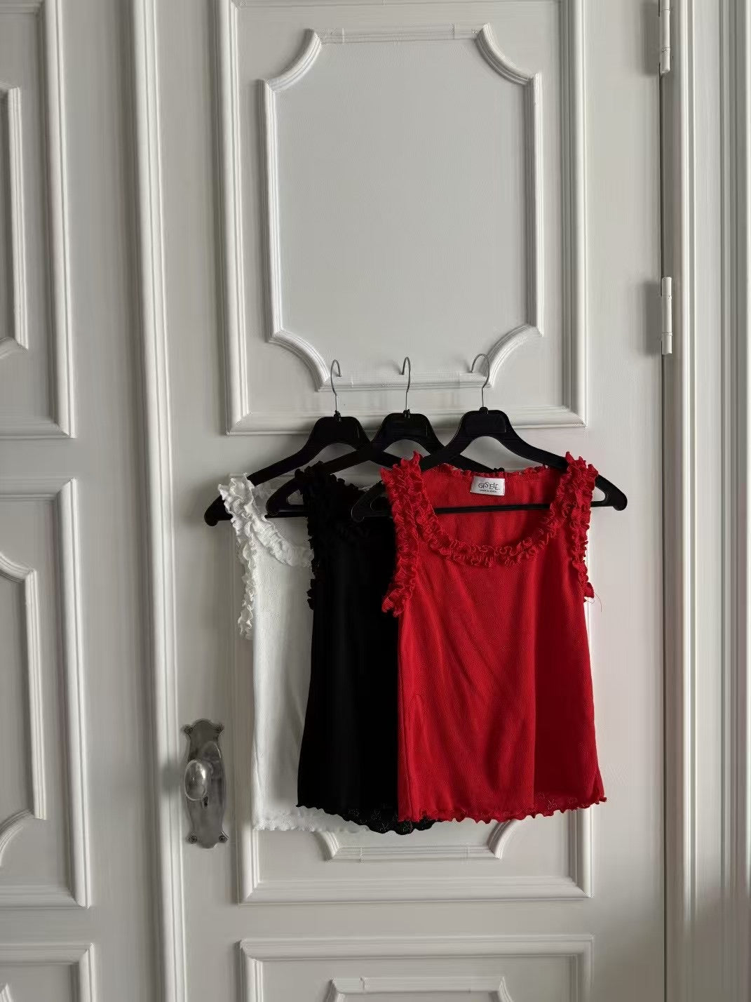 ruffle vest(red/ivory/black) 現貨