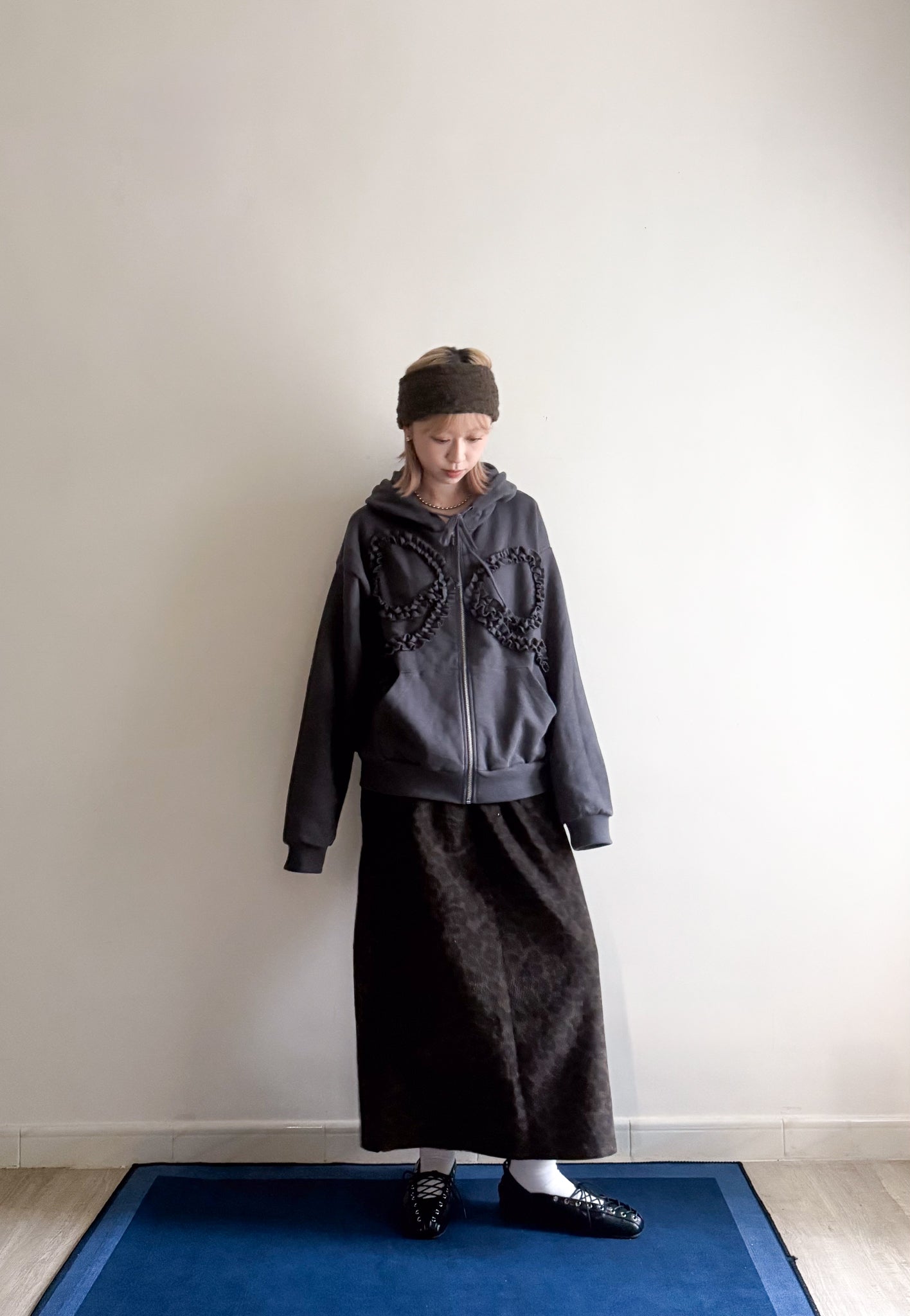 ribbon zipped hoodie(charcoal)