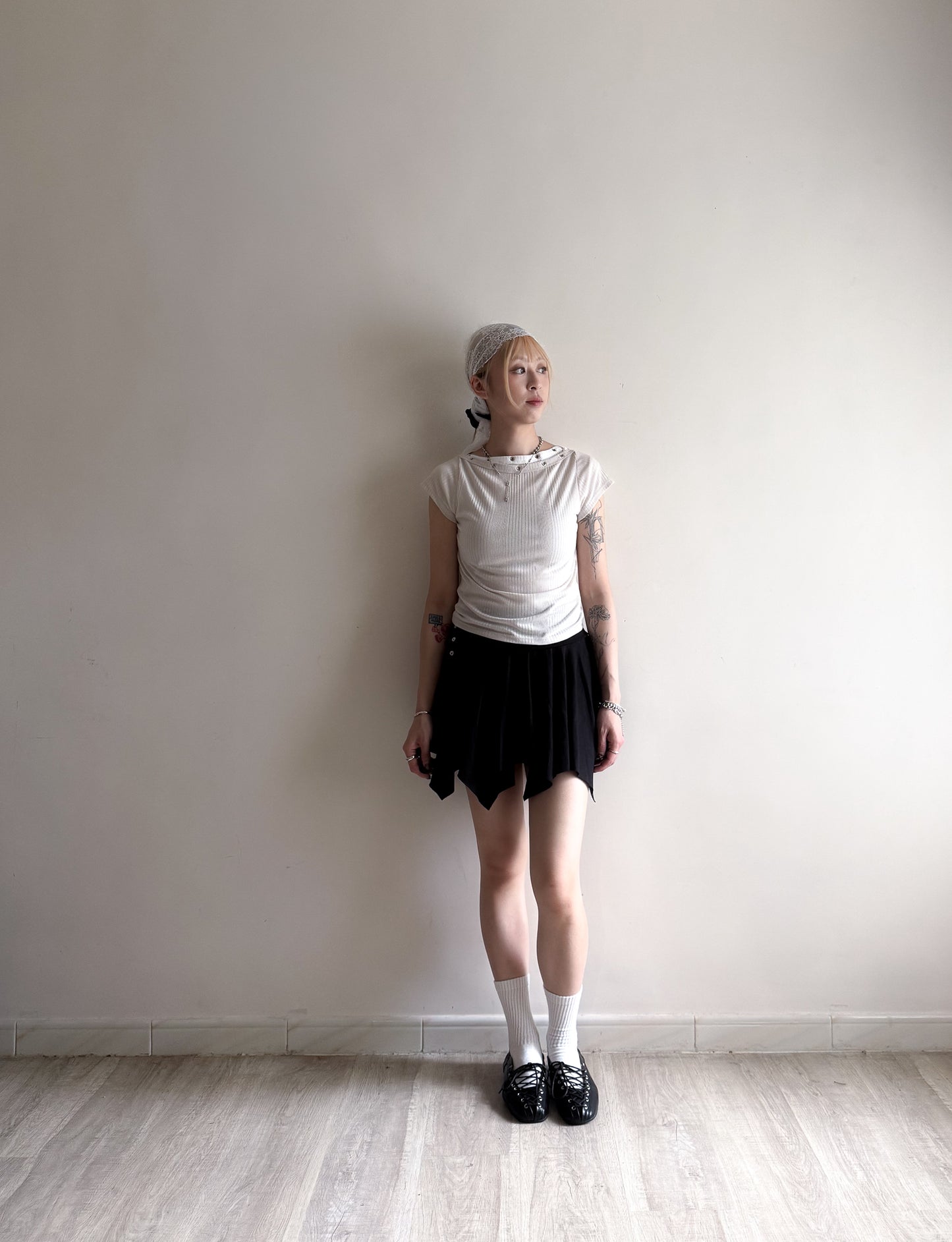 wide neck tee (white/grey/beige/black)