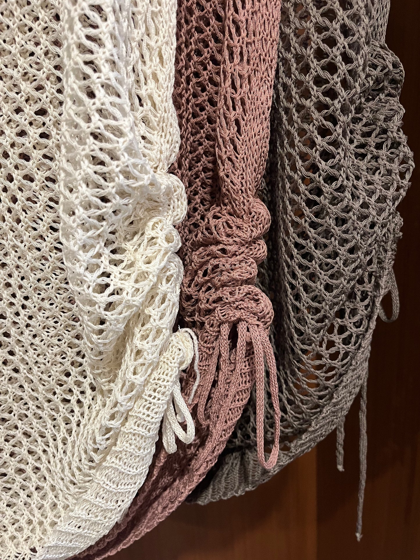 mesh vest(brown/pink/cream) 少量現貨