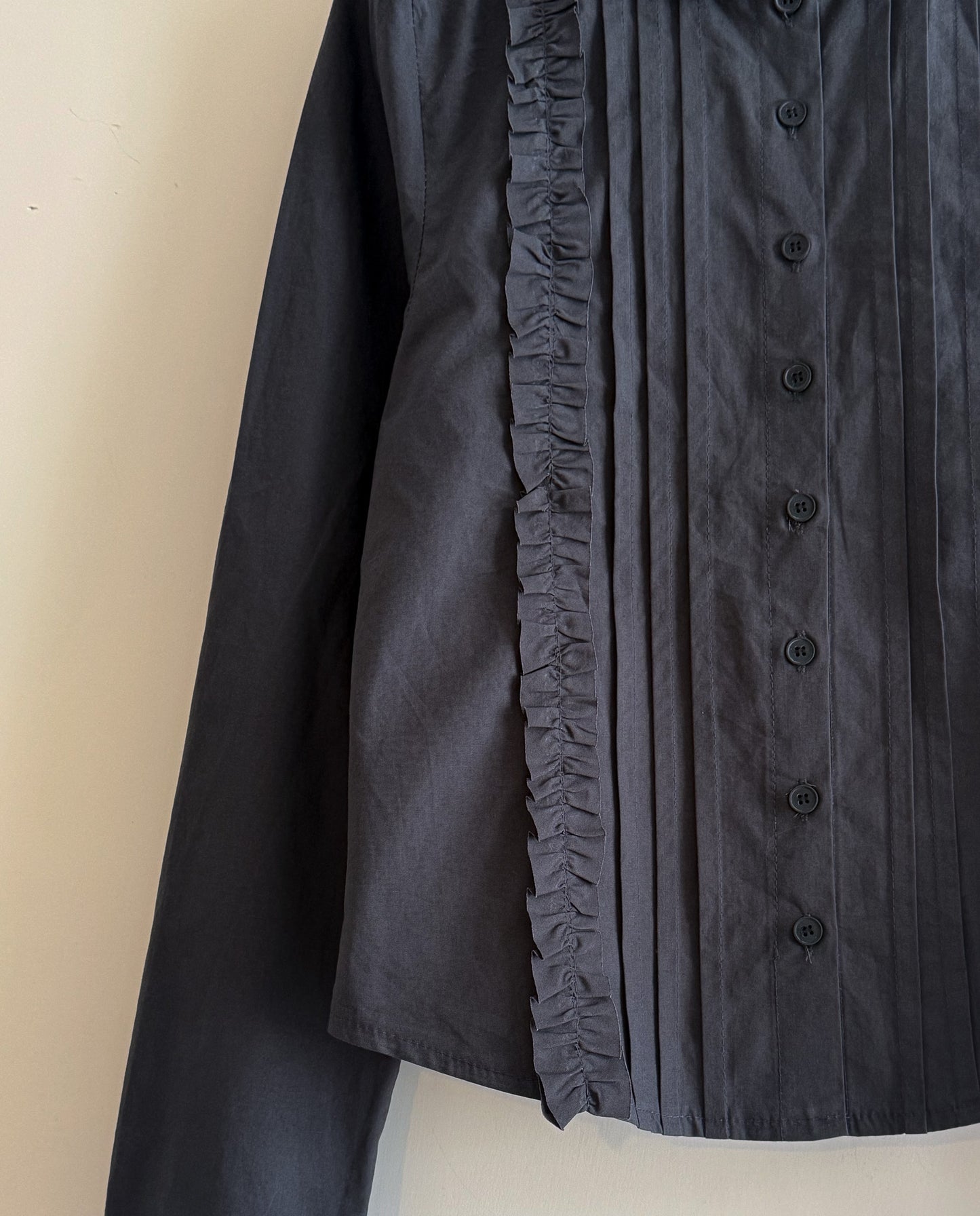 slim cut shirt(charcoal/white) 現貨