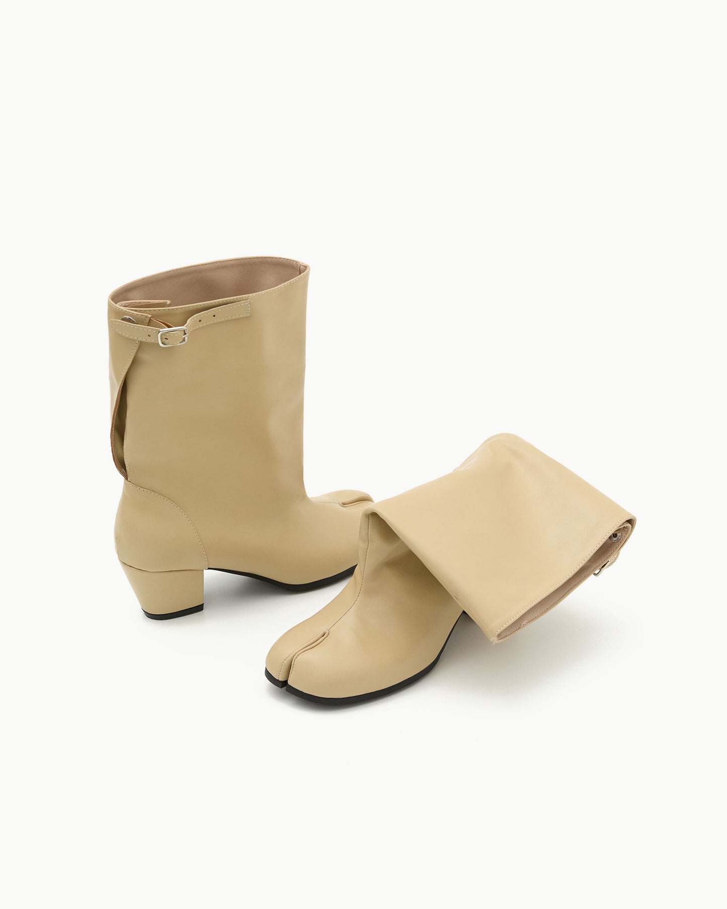 (韓國代購)PAES Wide Buckle Tabi Boots( Lemon Beige)(230-250)《官方26/9後出貨》