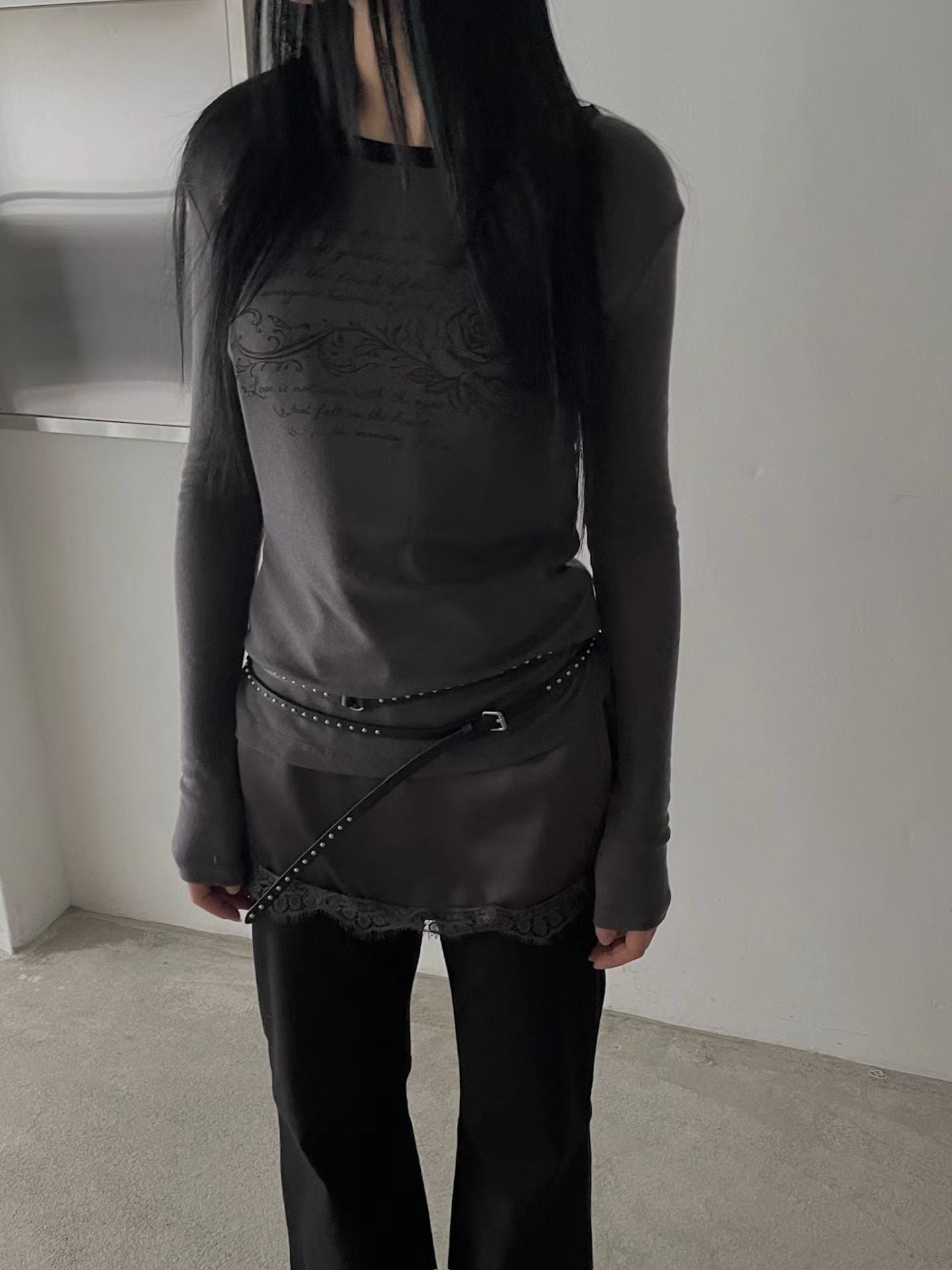 rose tee (ivory/black/charcoal/pink)