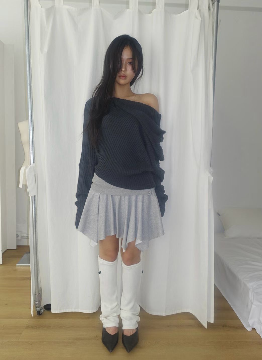 irregular skirt (charcoal/grey/black)