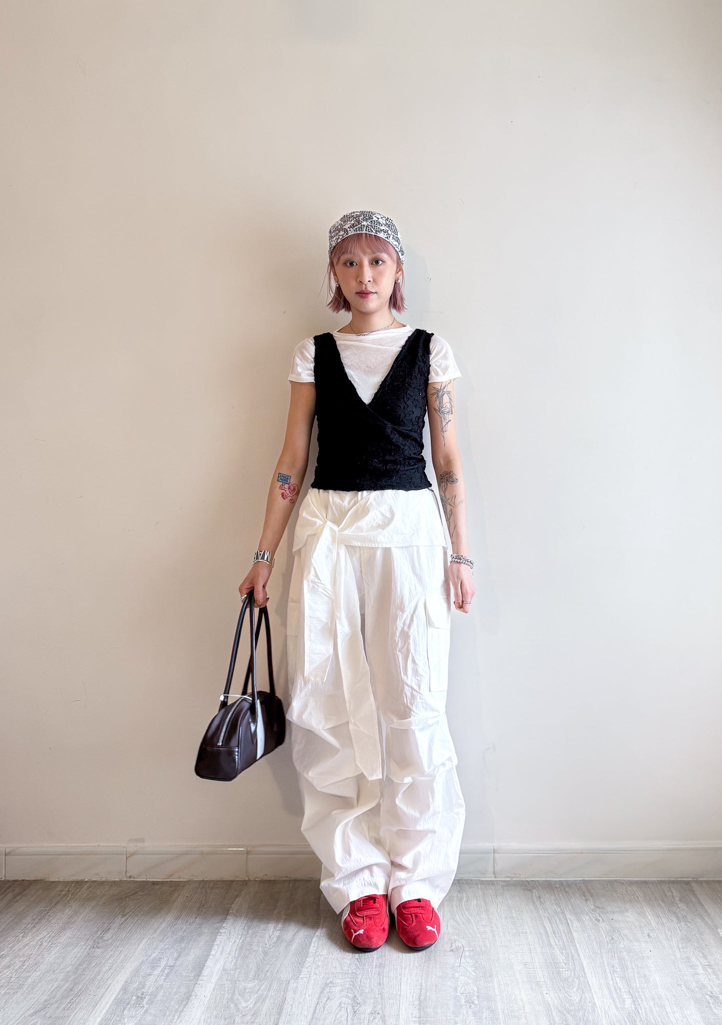 summer sale-fafa crop vest（beige/black）