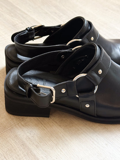 buckle shoes  (225-250）