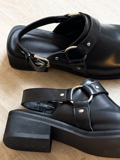 buckle shoes  (225-250）