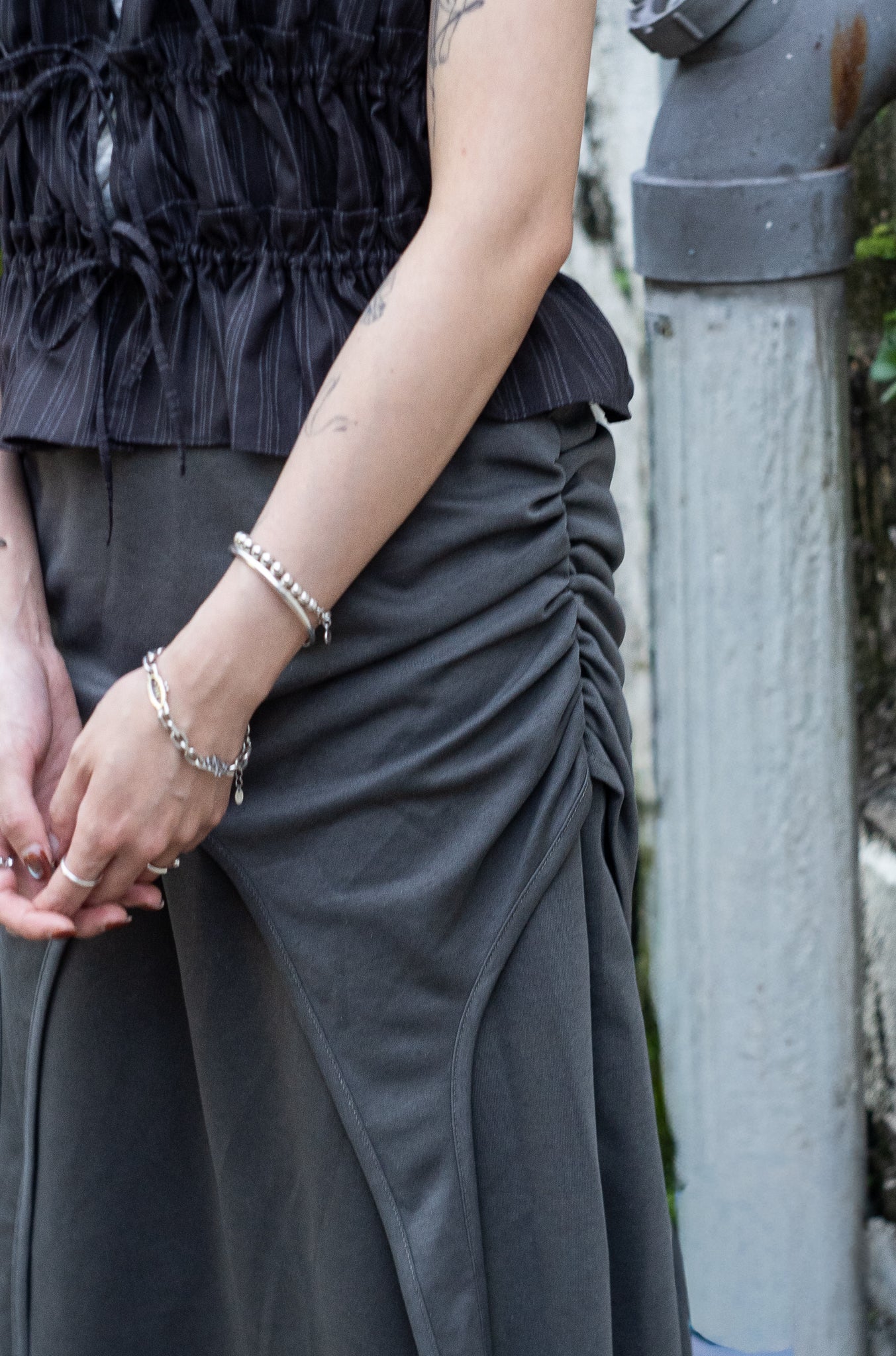 gathered skirt(grey/black) 少量現貨
