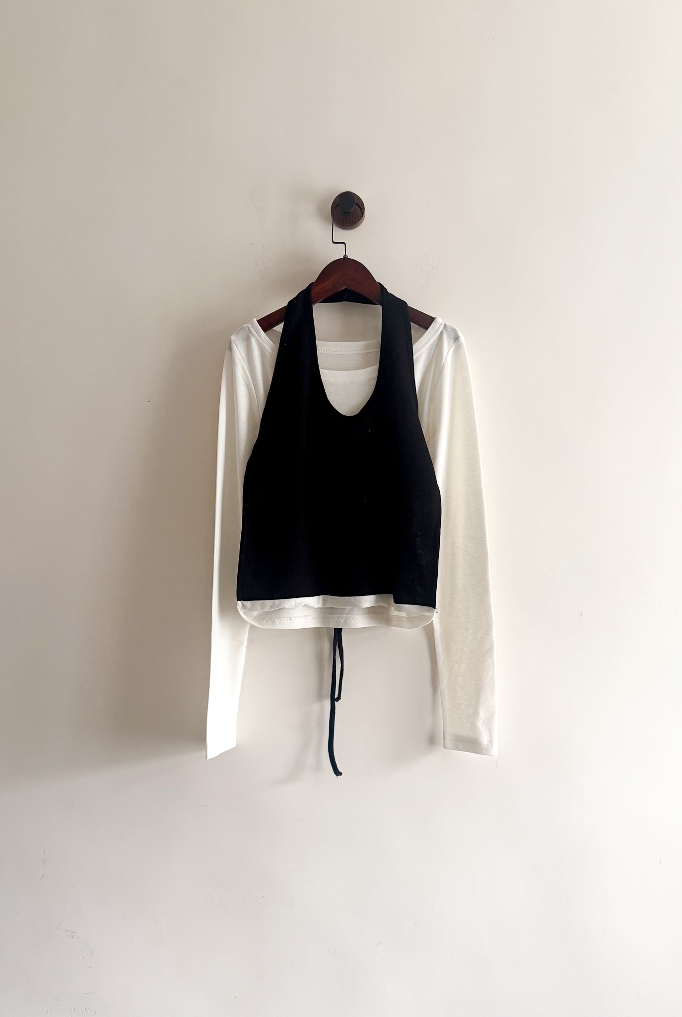 layered tee (white/brown)