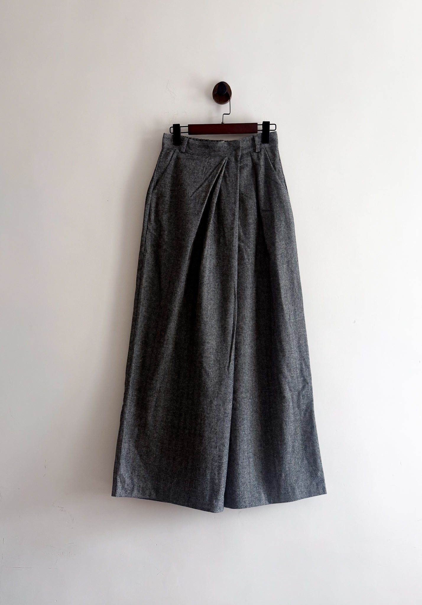 wool wide pants (charcoal/grey) 現貨