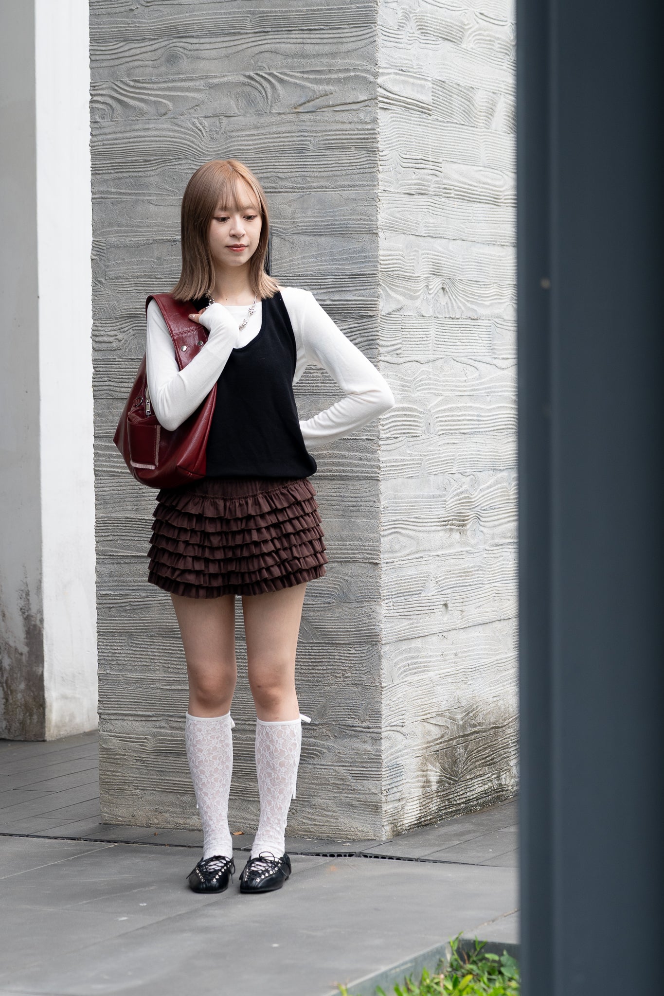 layered tee (white/brown)