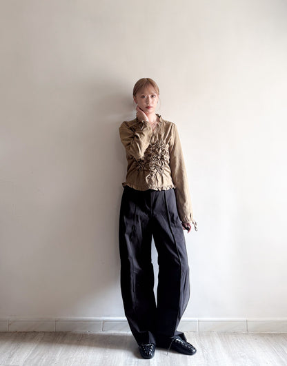 twisted blouse (beige/charcoal)