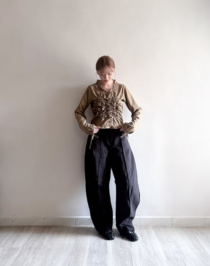 twisted blouse (beige/charcoal)