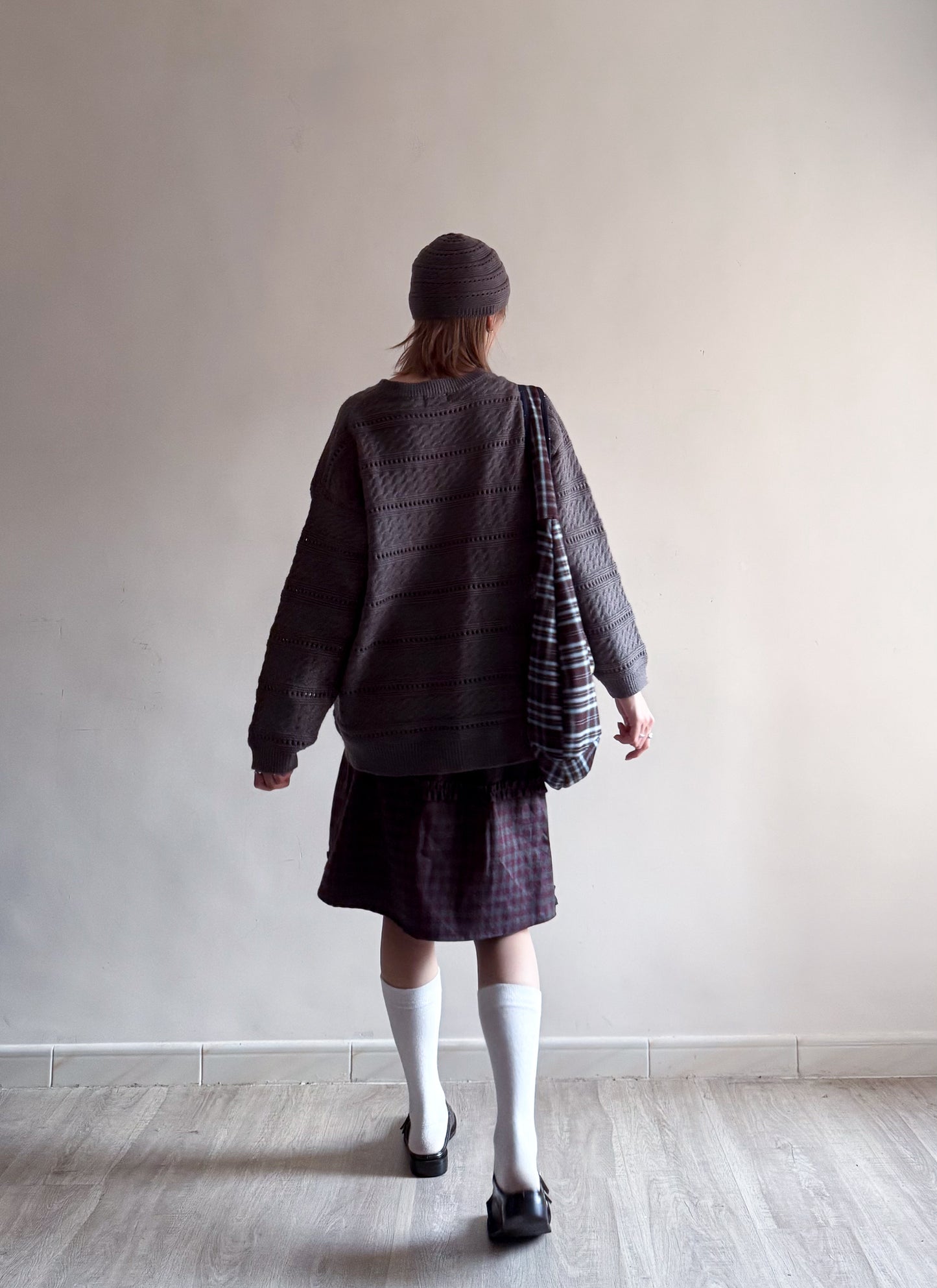 knit pullover with beanie (cream)