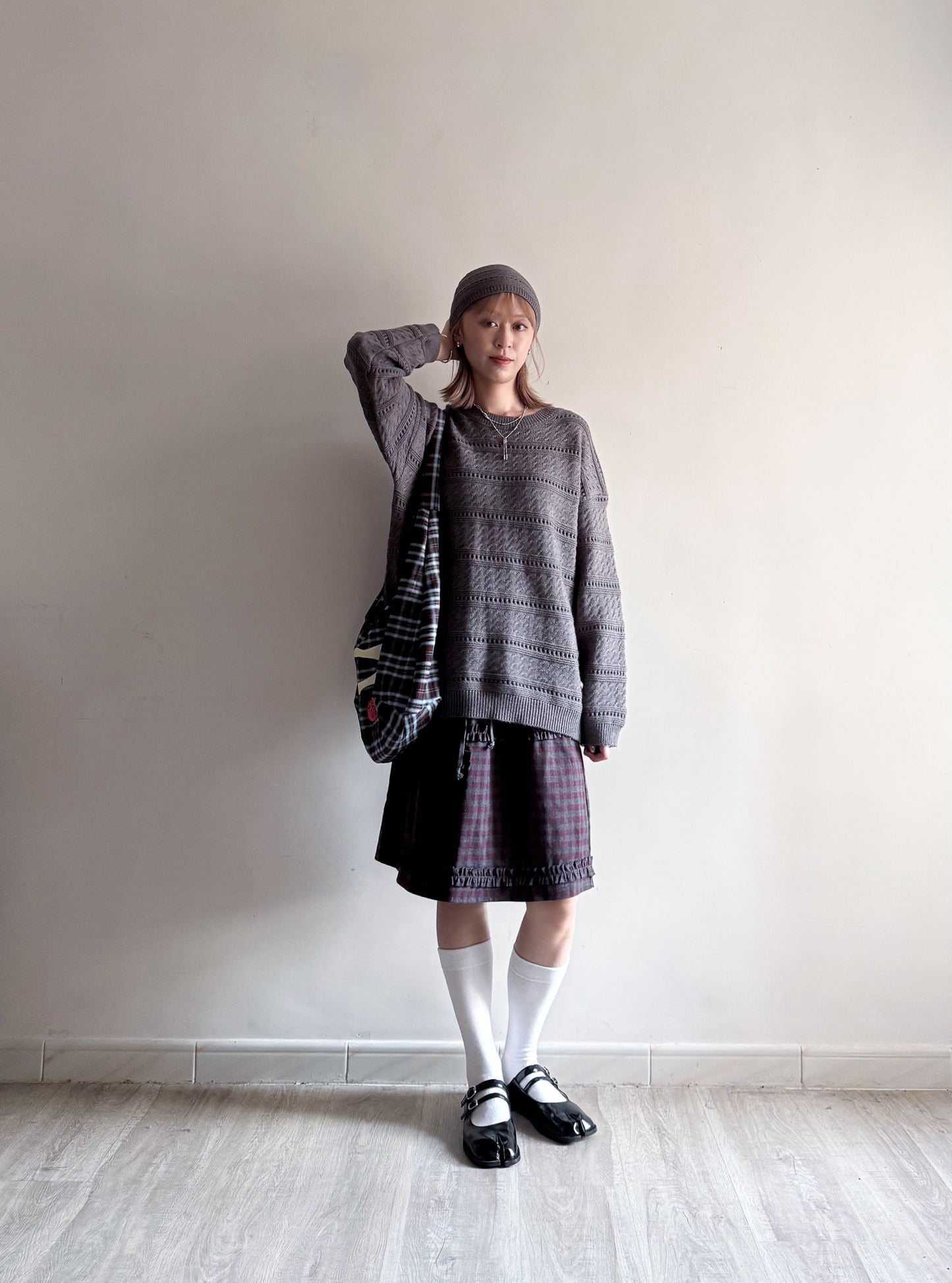 knit pullover with beanie (cream)