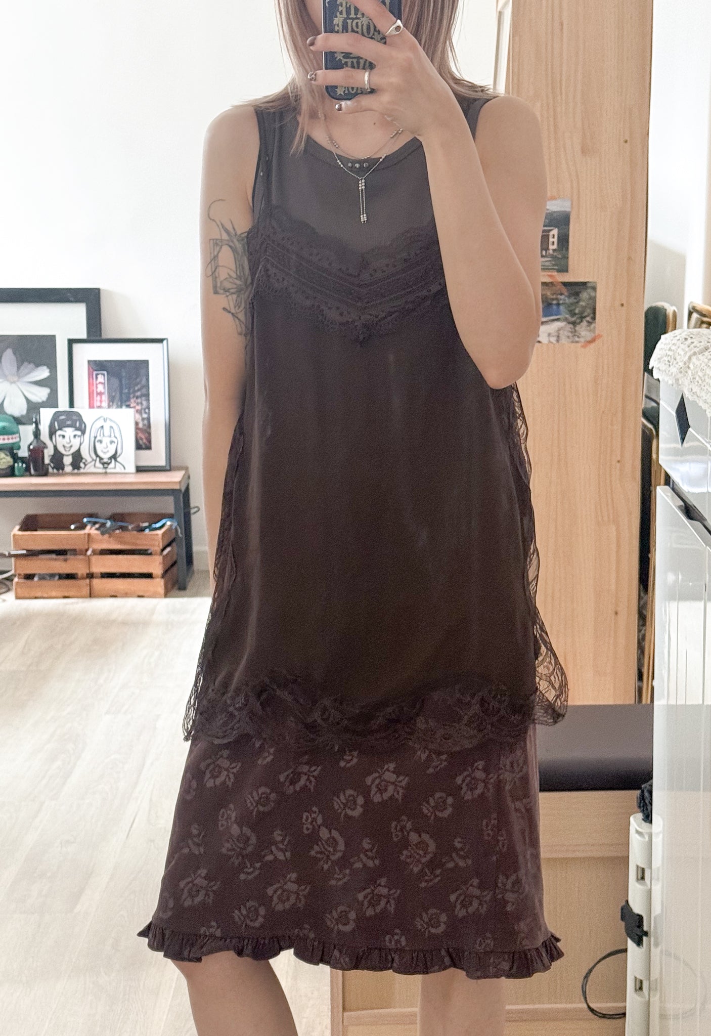 long lace vest(brown) 少量現貨