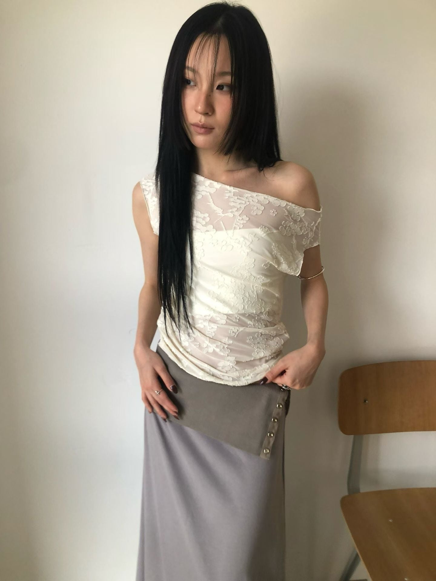 floral vest (black/brown/ivory) 少量現貨