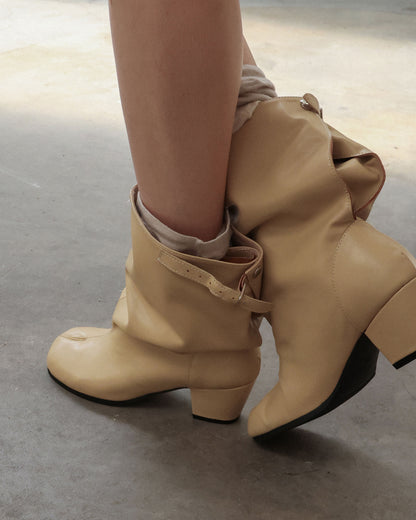 （韓國代購）PAES Wide Buckle Tabi Boots（ Lemon Beige）（230-250）《官方26/9後出貨》