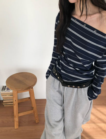 striped off shoulder top (brown/navy/grey)