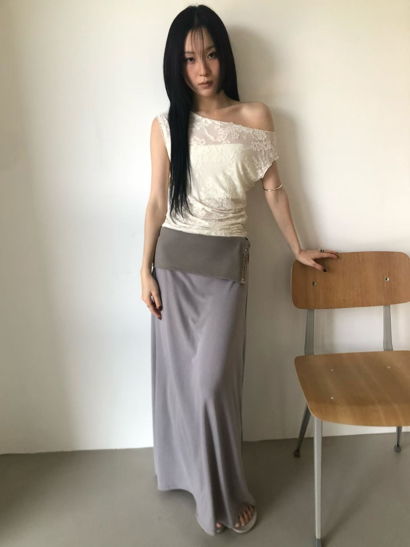 floral vest (black/brown/ivory) 少量現貨