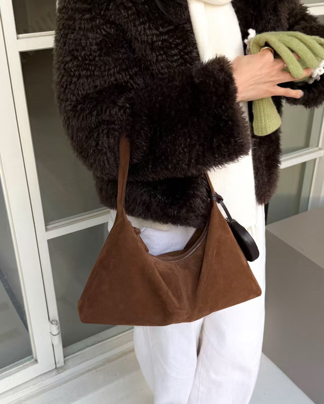 韓國代購：bucks & leather daily shoulder bag (麂皮/羊皮）