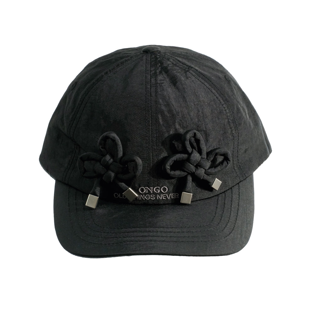( 韓國代購 ) ONGO nylon clover cap(ivory/black)