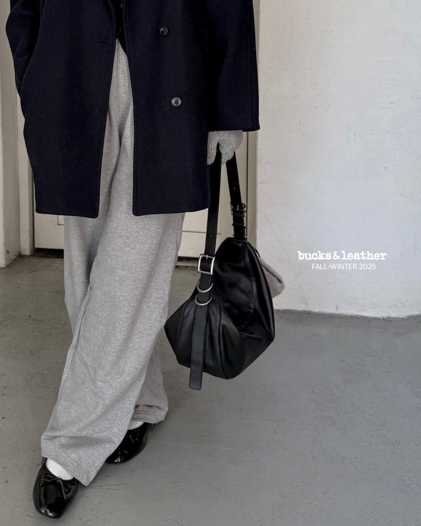 韓國代購：bucks & leather buckle bag (羊皮）