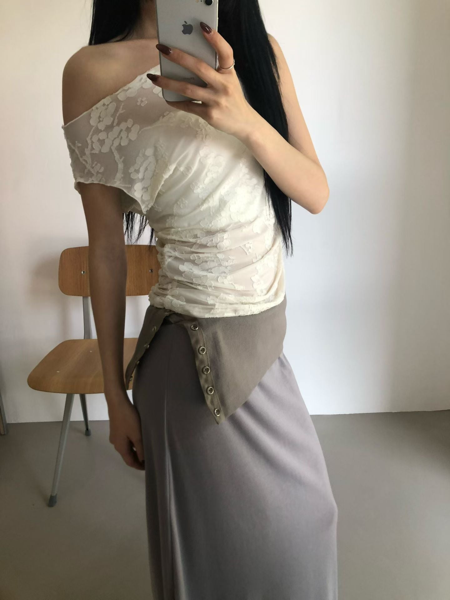 floral vest (black/brown/ivory) 少量現貨