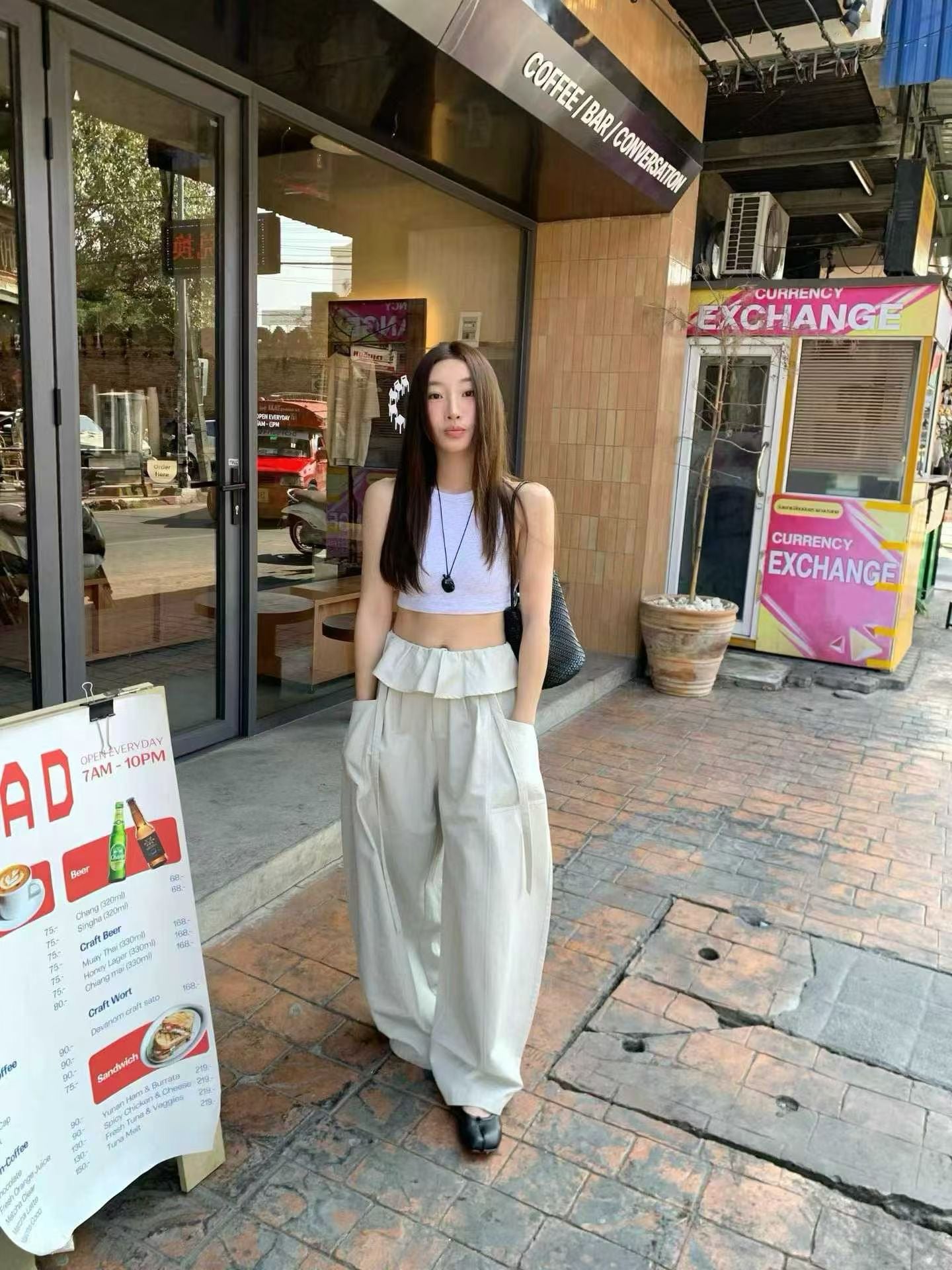 layered balloon pants （beige/black)