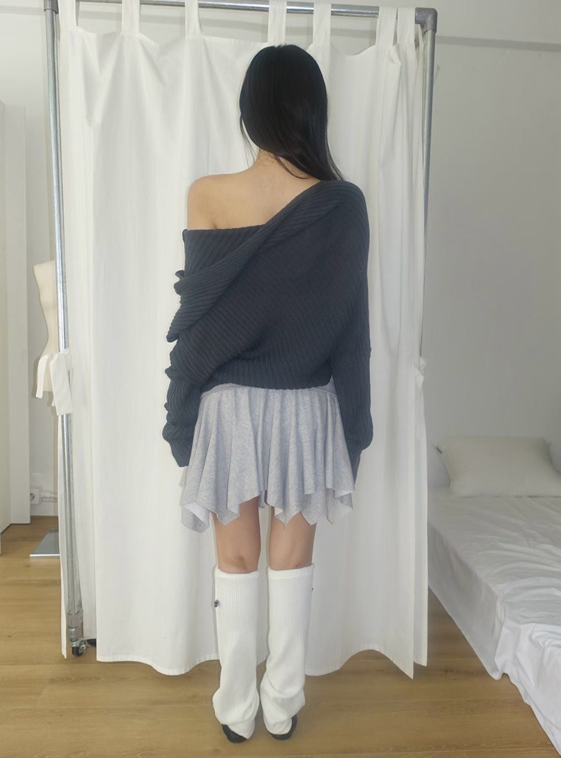 irregular skirt (charcoal/grey/black)