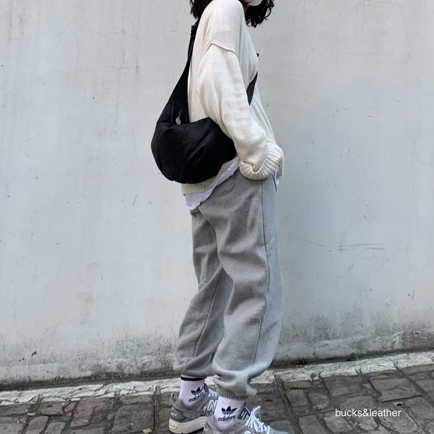 韓國代購：bucks & leather croissant bag