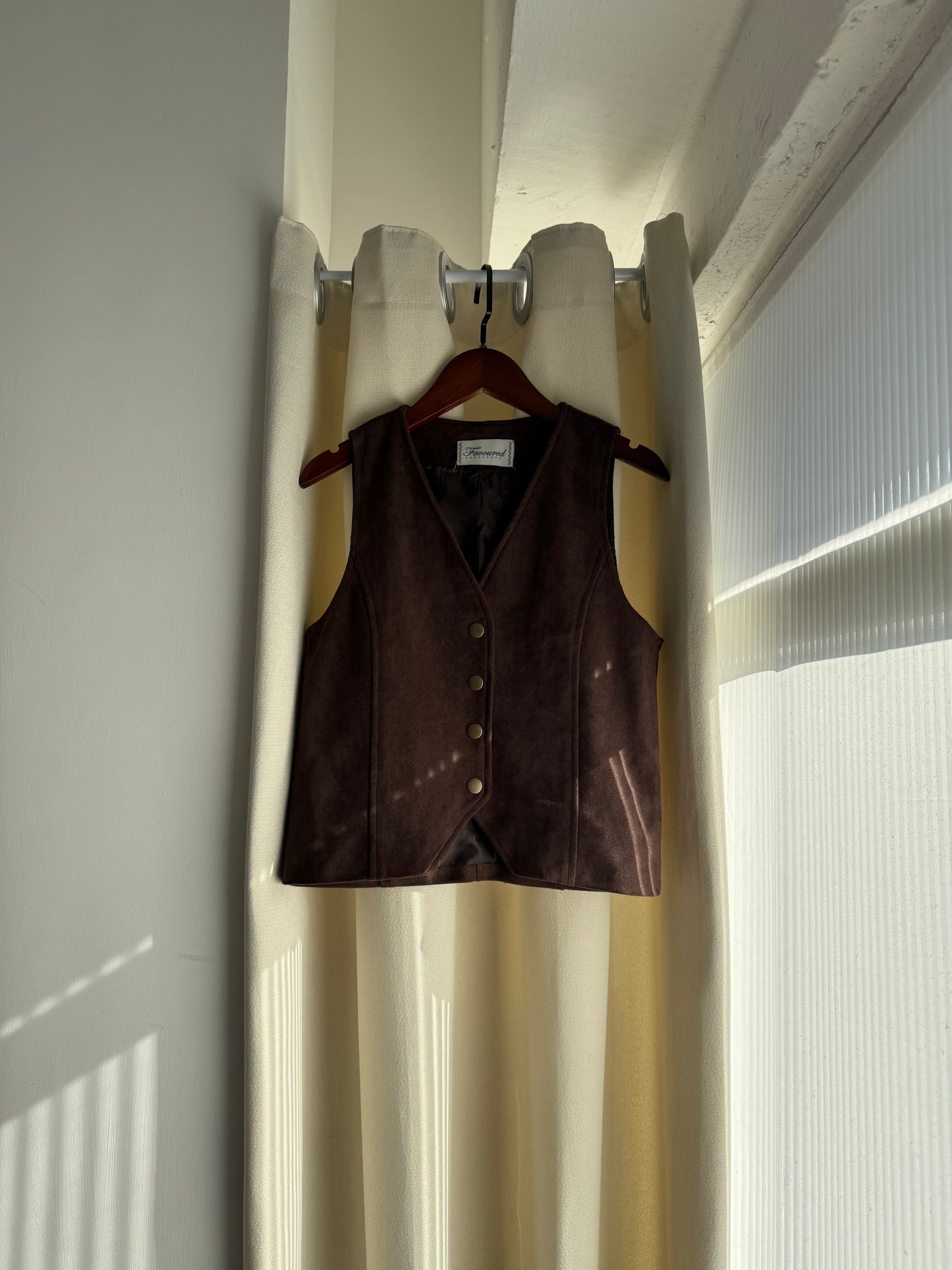 Suede vest(beige/brown)