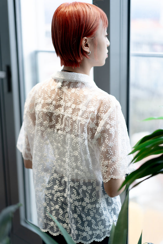 (sale) embroidery shirt-white