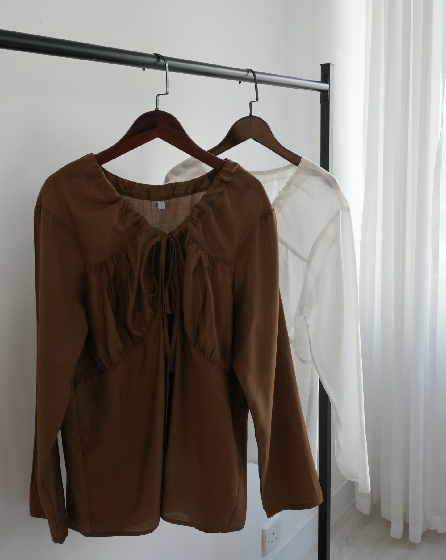 (sale)ballet blouse(white/brown)