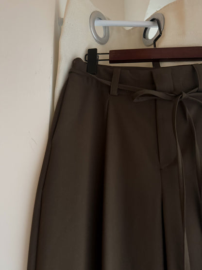 summer sale-slim cut trousers(M) 現貨