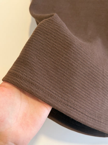 summer sale- waffle vest (white/brown)