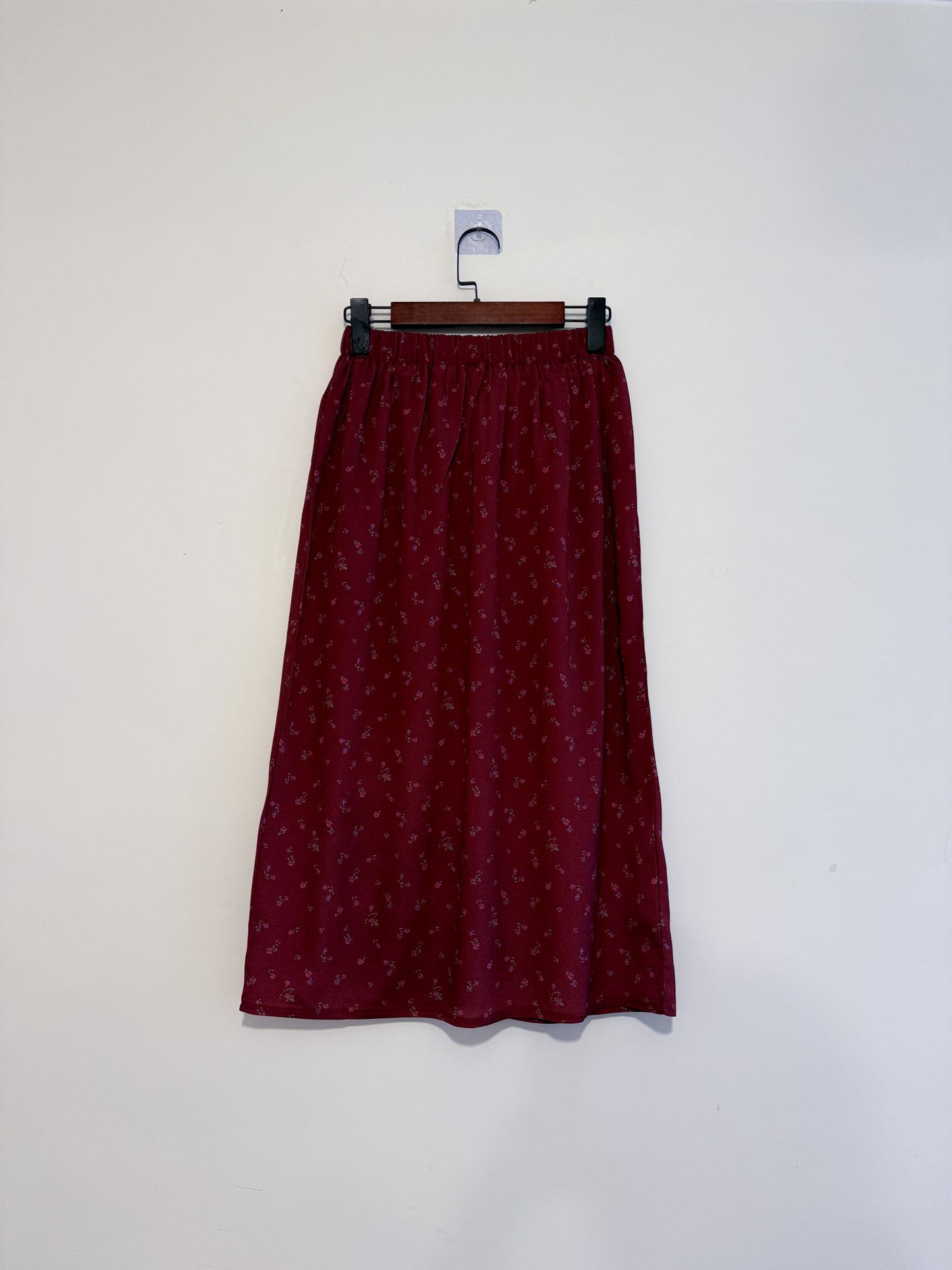 summer sale- floral satin skirt (wine)