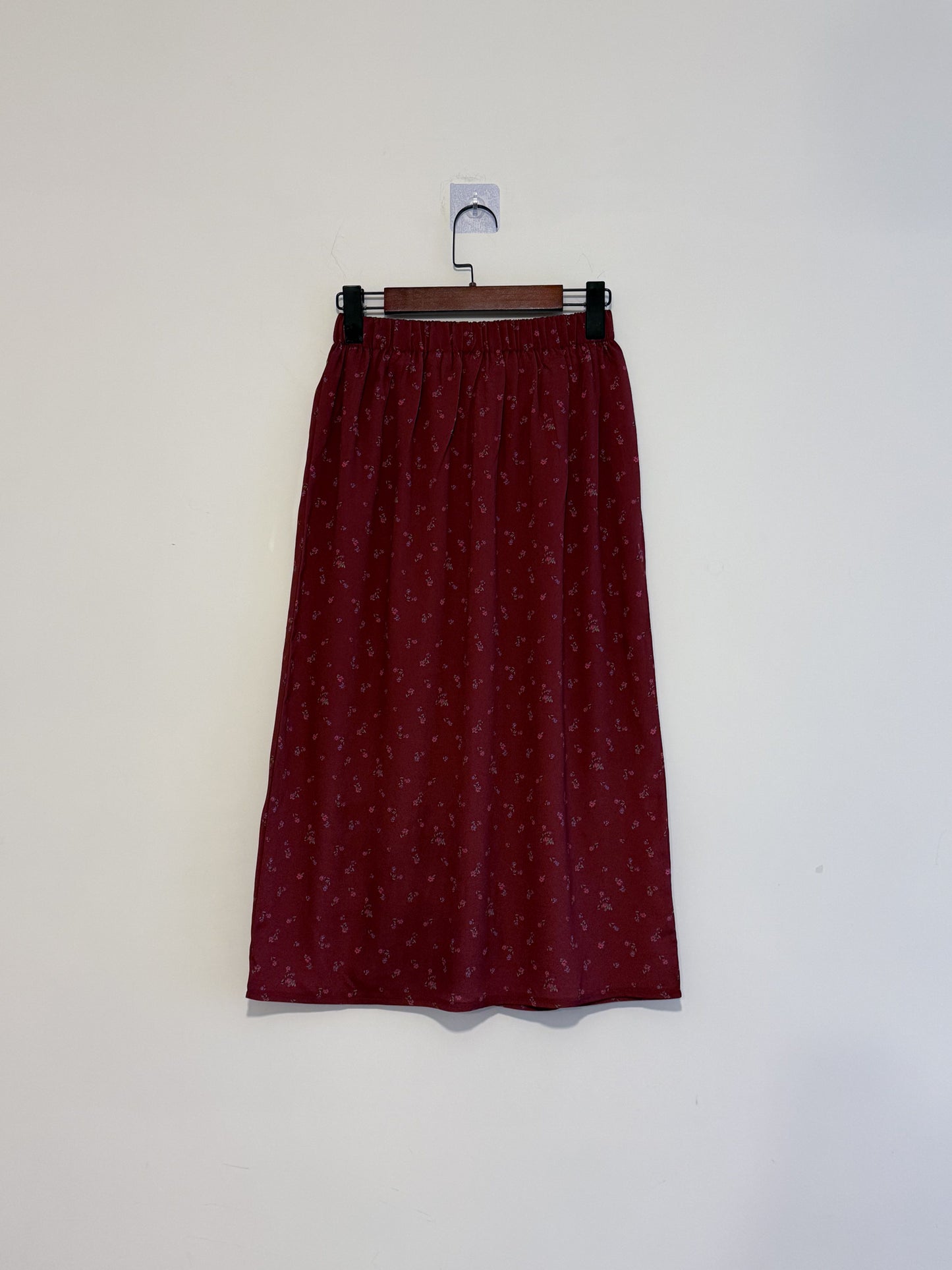 summer sale- floral satin skirt (wine)