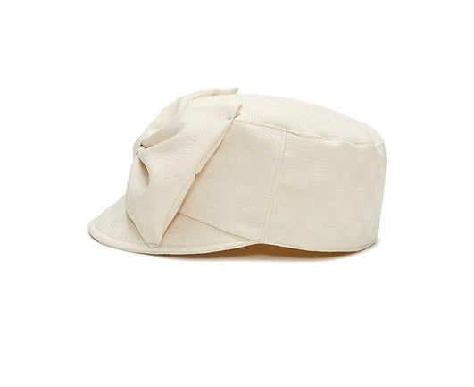 韓國代購：AWESOME NEEDS BELL BOY CAP RIBBON(DOT BLACK/DOT CREAM)