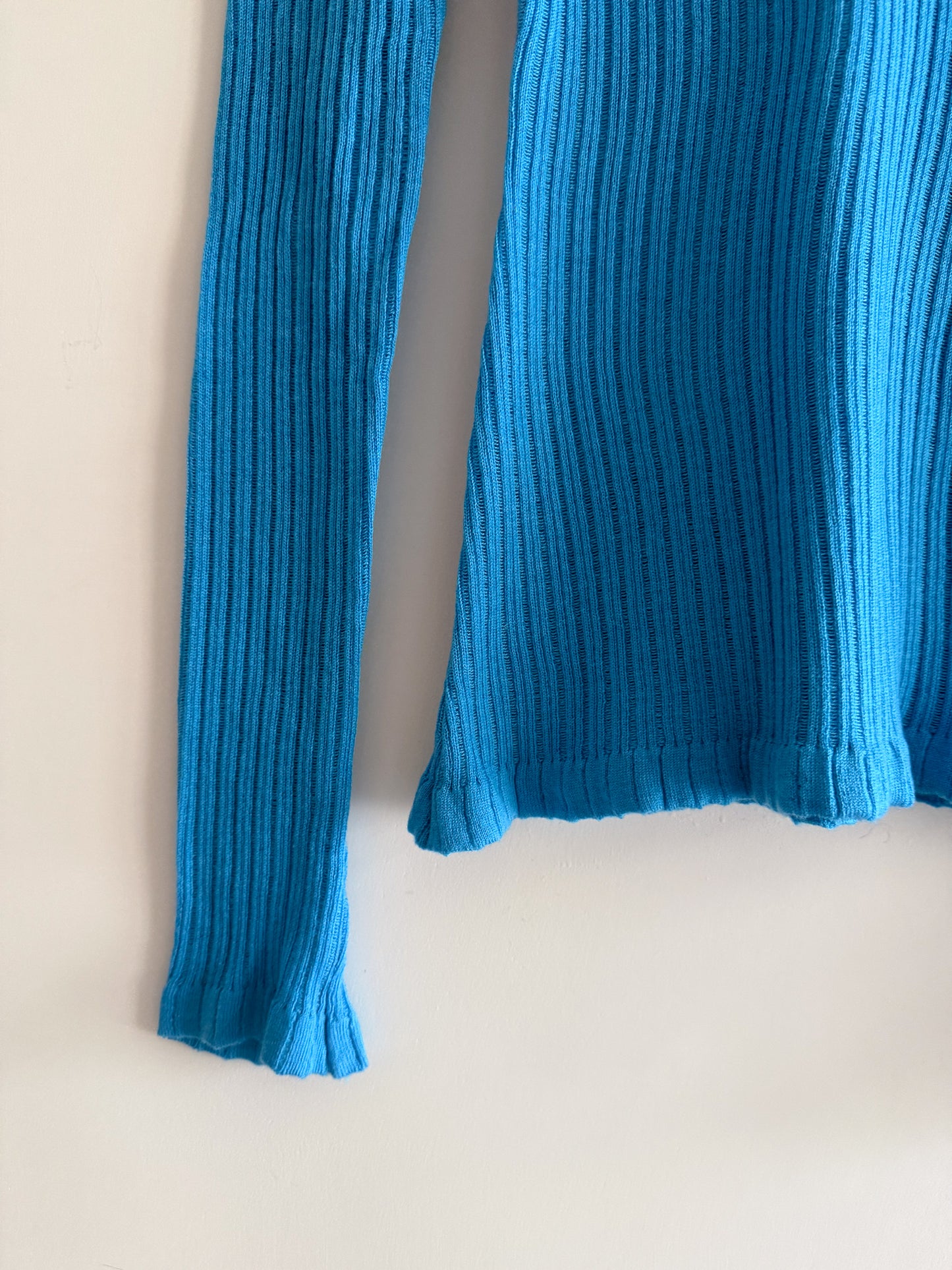 v neck slim top (blue/navy/grey/white)