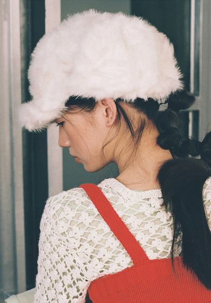 韓國代購：AWESOME NEEDS FUR TRAPPER CAP (CRUSH CREAM/CRUSH BLACK) <限時新貨9折優惠1/12 10PM截單>