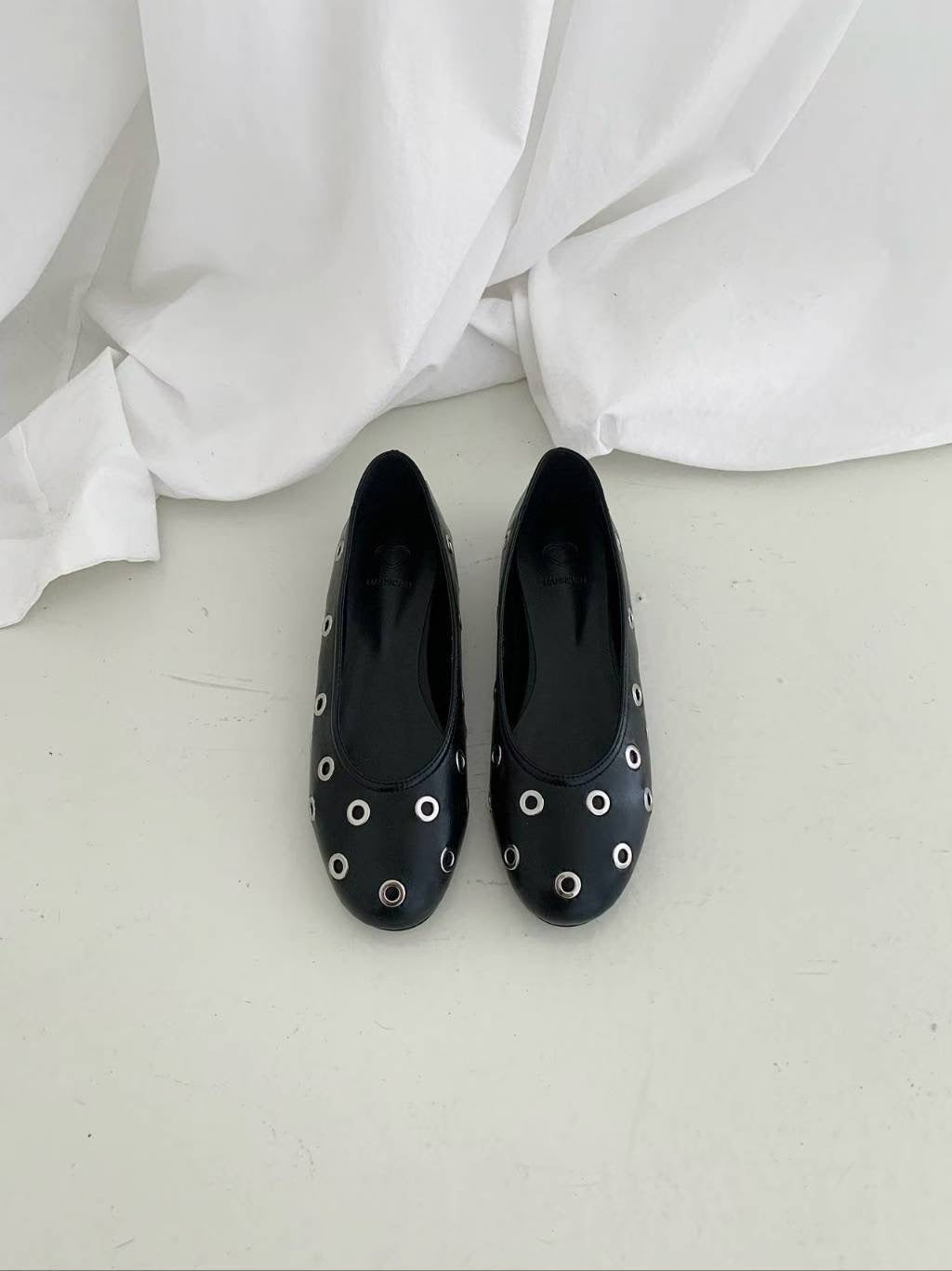 Rivet Flats (225-250) PRE ORDER