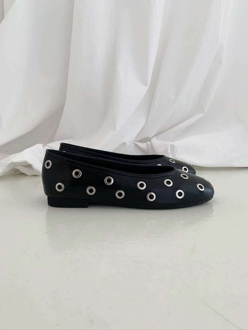 Rivet Flats (225-250) PRE ORDER