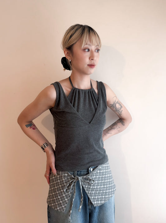double neck tank top(ivory/charcoal) 夏天must have items! 現貨