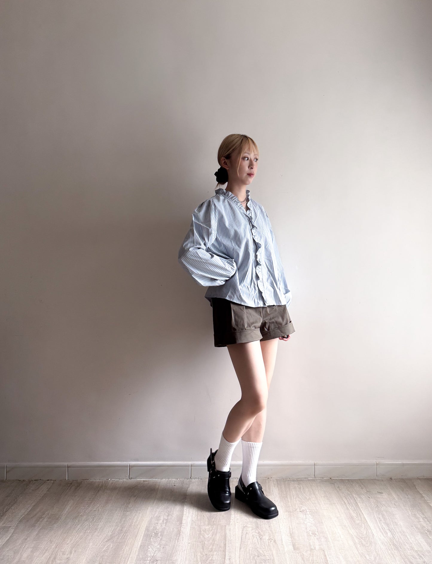 ruffle striped blouse (blue) 現貨