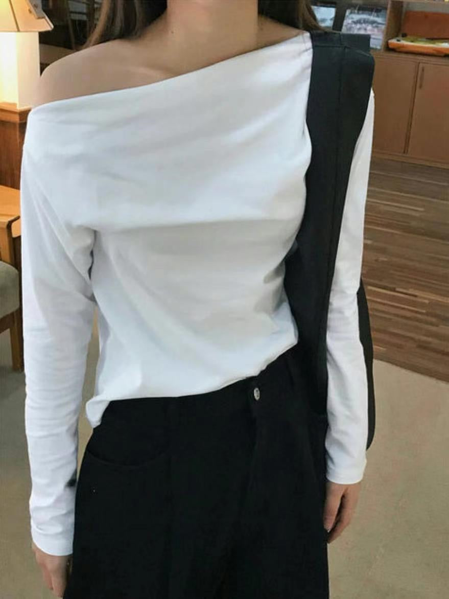 off shoulder top(khaki/black)