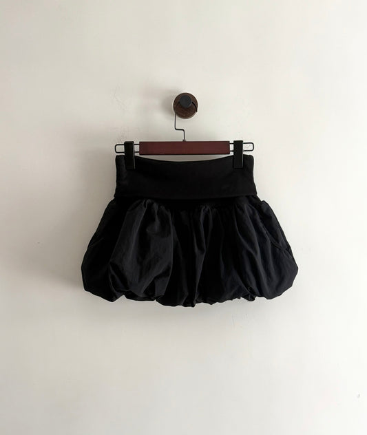 balloon mini skirt(white/black) 少量現貨